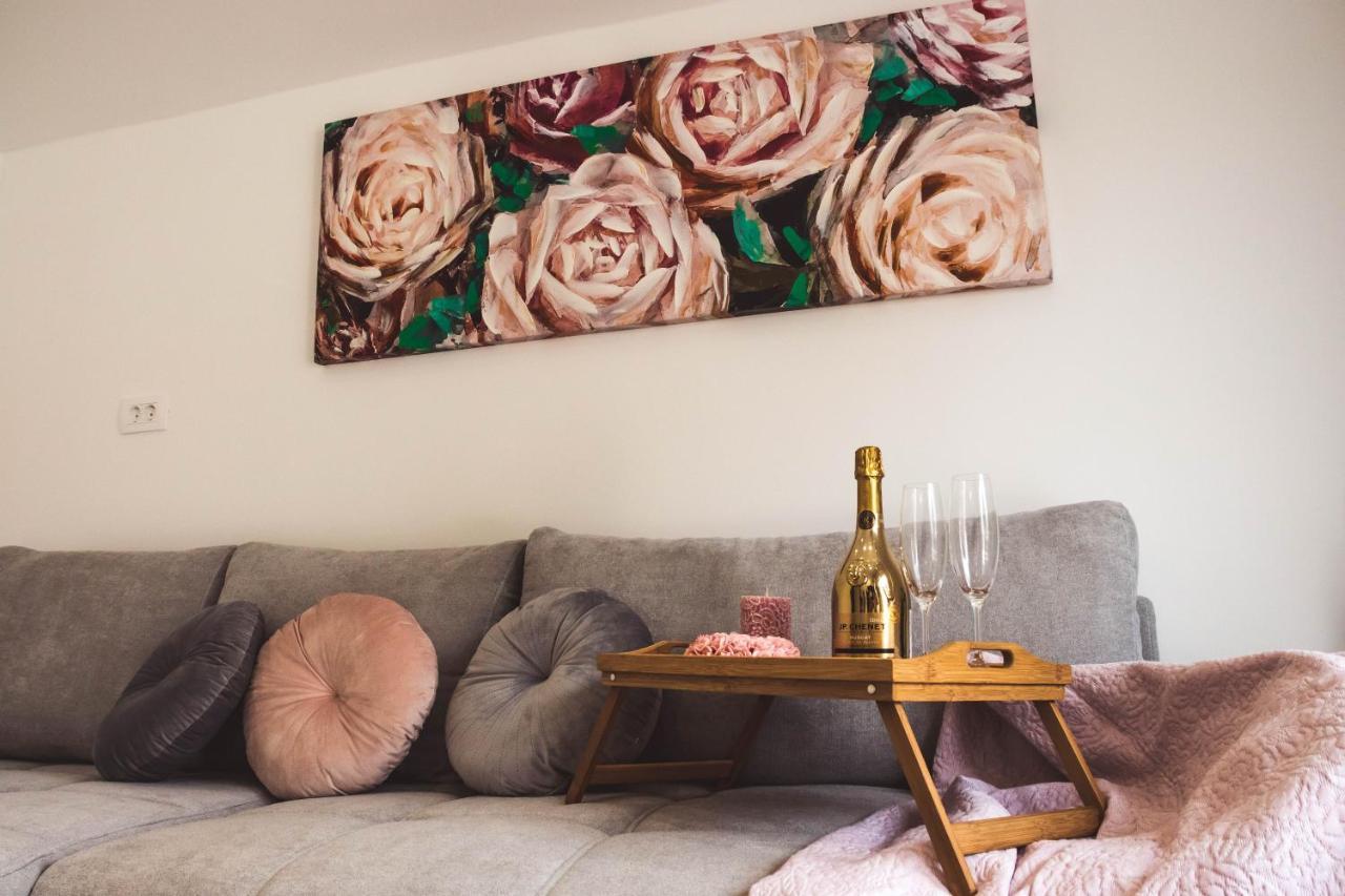 Apartmani Vuckovic Vodice Ngoại thất bức ảnh