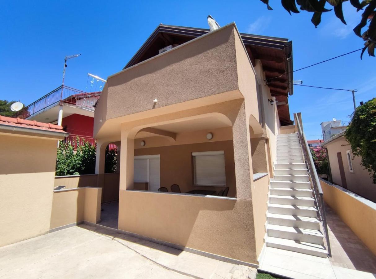 Apartmani Vuckovic Vodice Ngoại thất bức ảnh